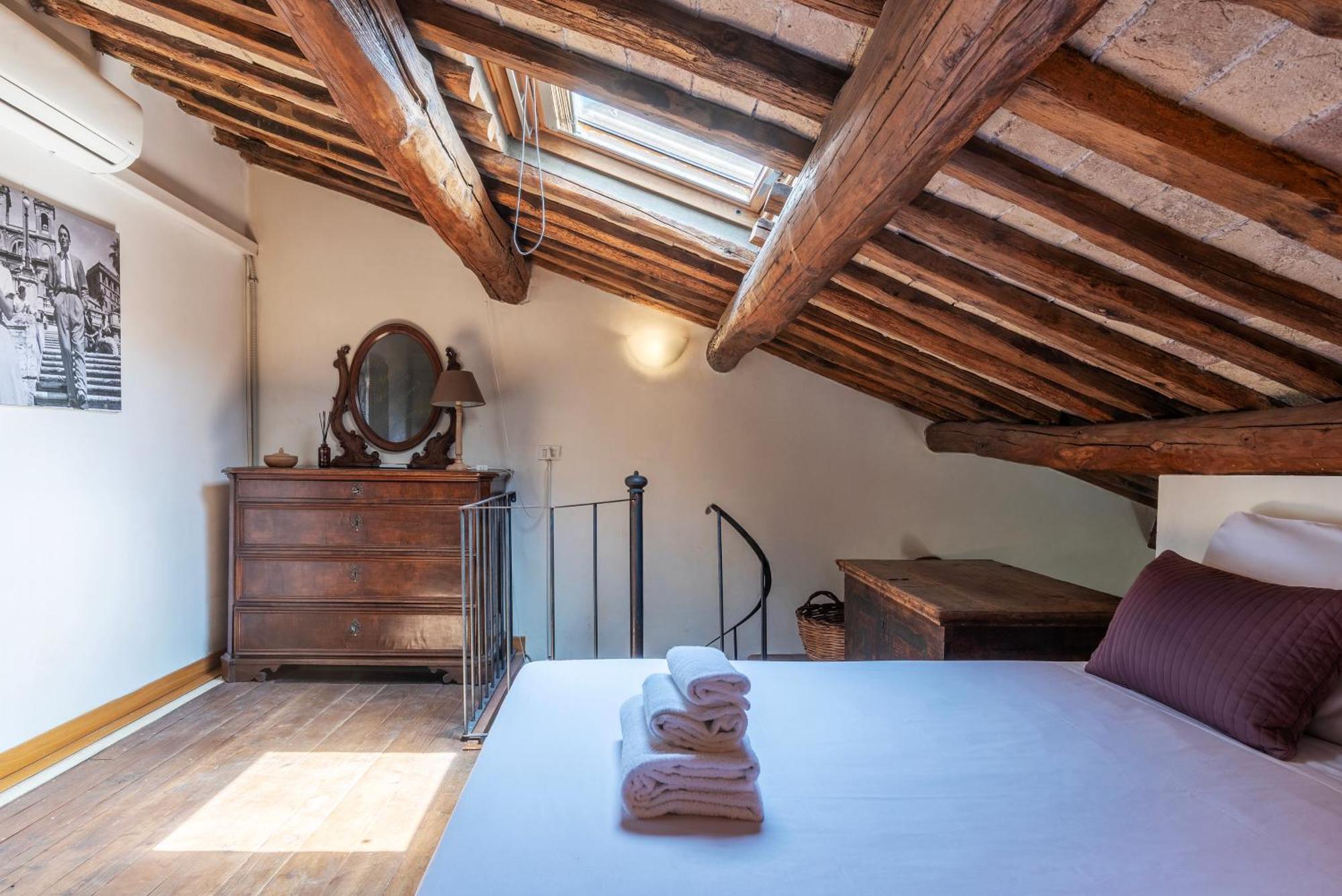 Monti Sweet - Charme Holidays Apartment Rome